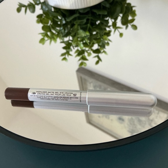 NEW Beauty Bundle Dior, Makeup by Mario and Marc Jacobs - Picture 8 of 9